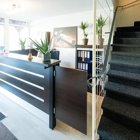 Bella Vista Hotel 3*