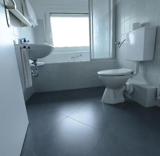 Bella Vista Hotel 3*